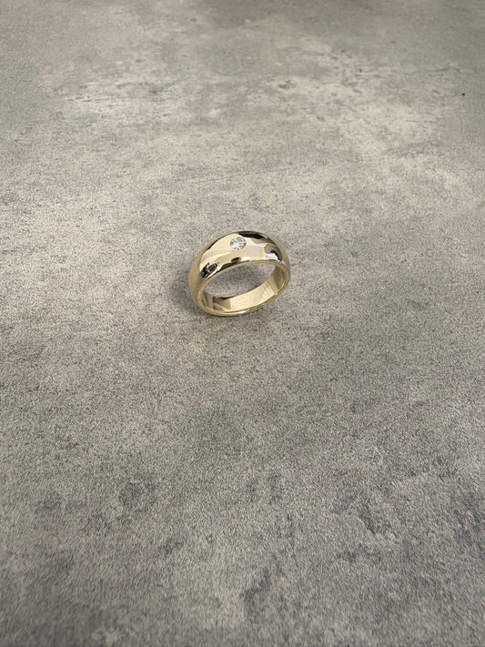 Tapered Diamond Ring