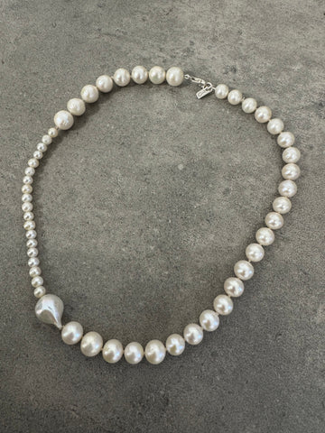 The Sol Pearl Strand