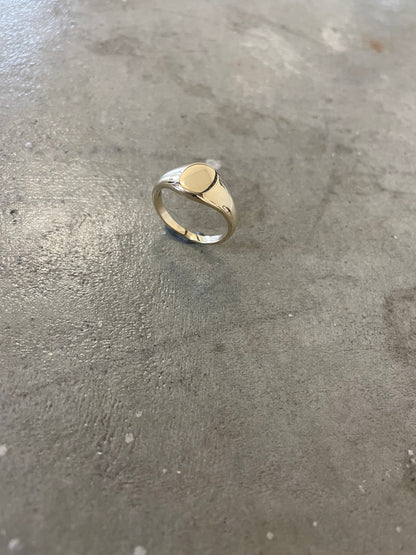 Gold Mini Flat Top Ring