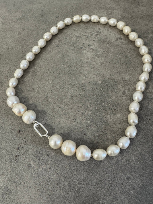 The Drift Pearl Strand