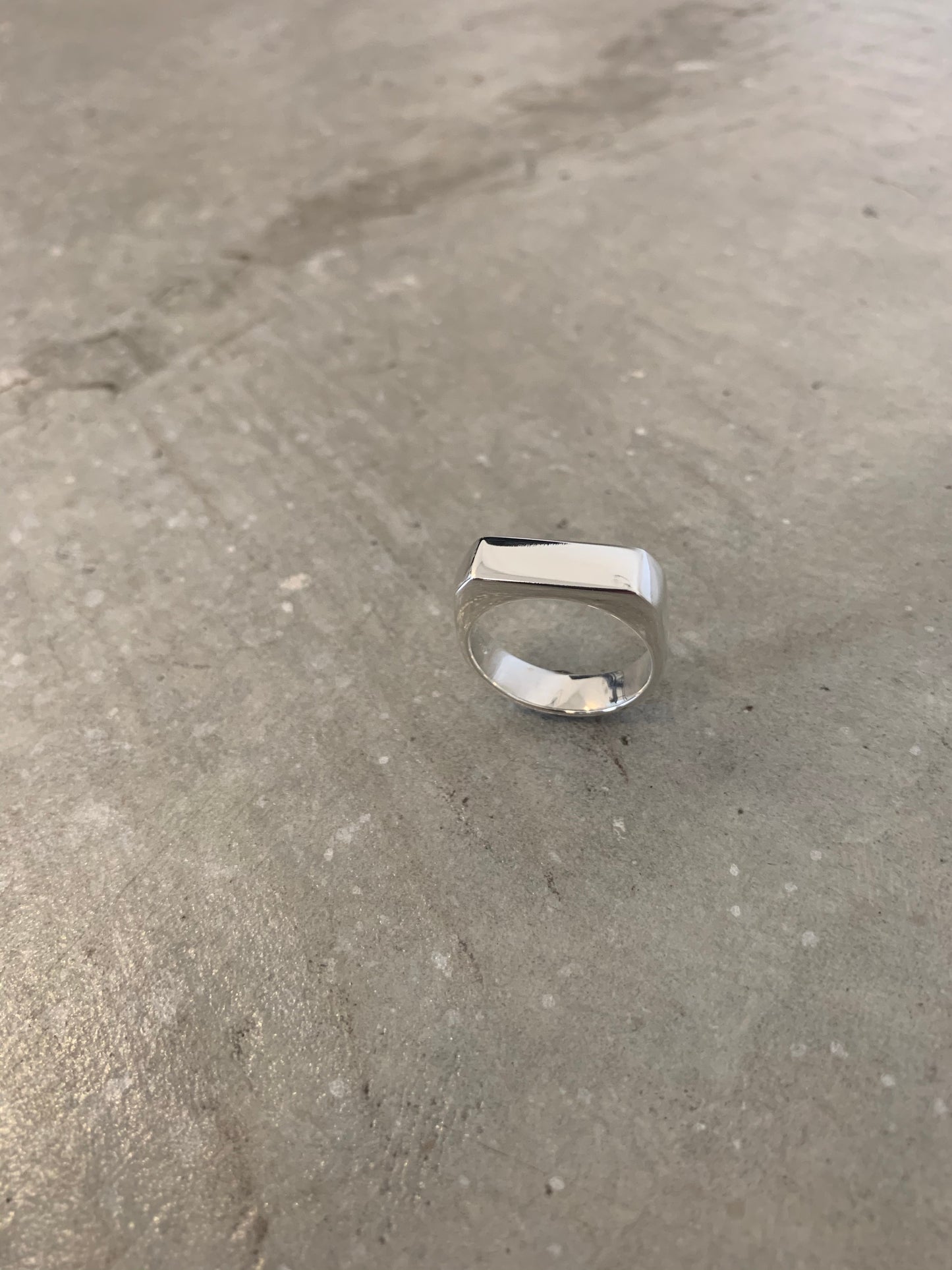 Flat Top Band Ring