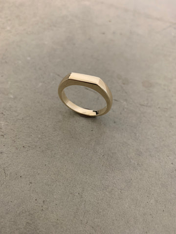 Gold Mini Old Fashioned Ring