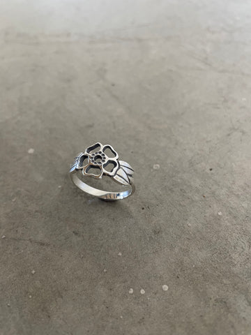 Flower Ring