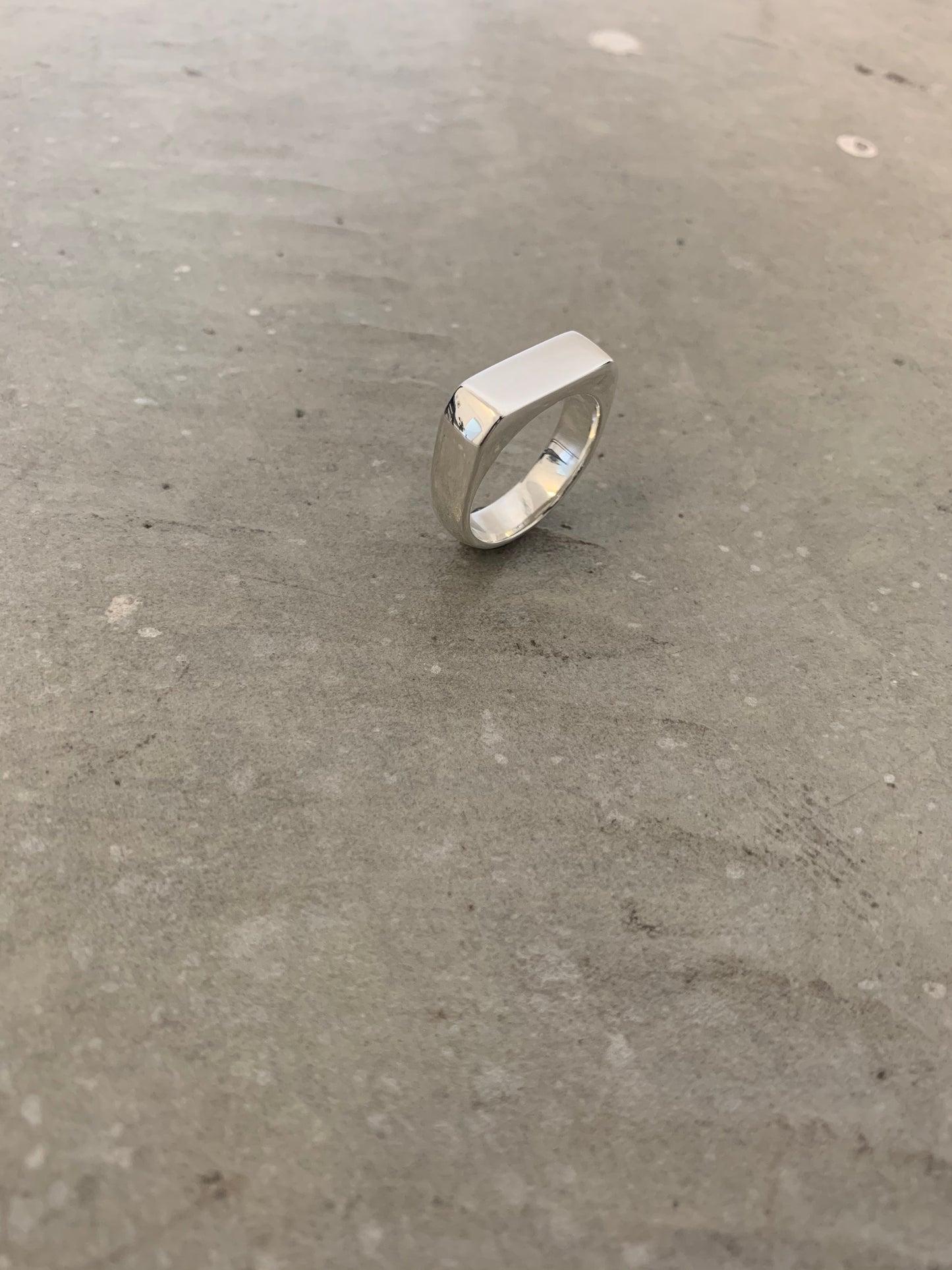 Flat Top Band Ring