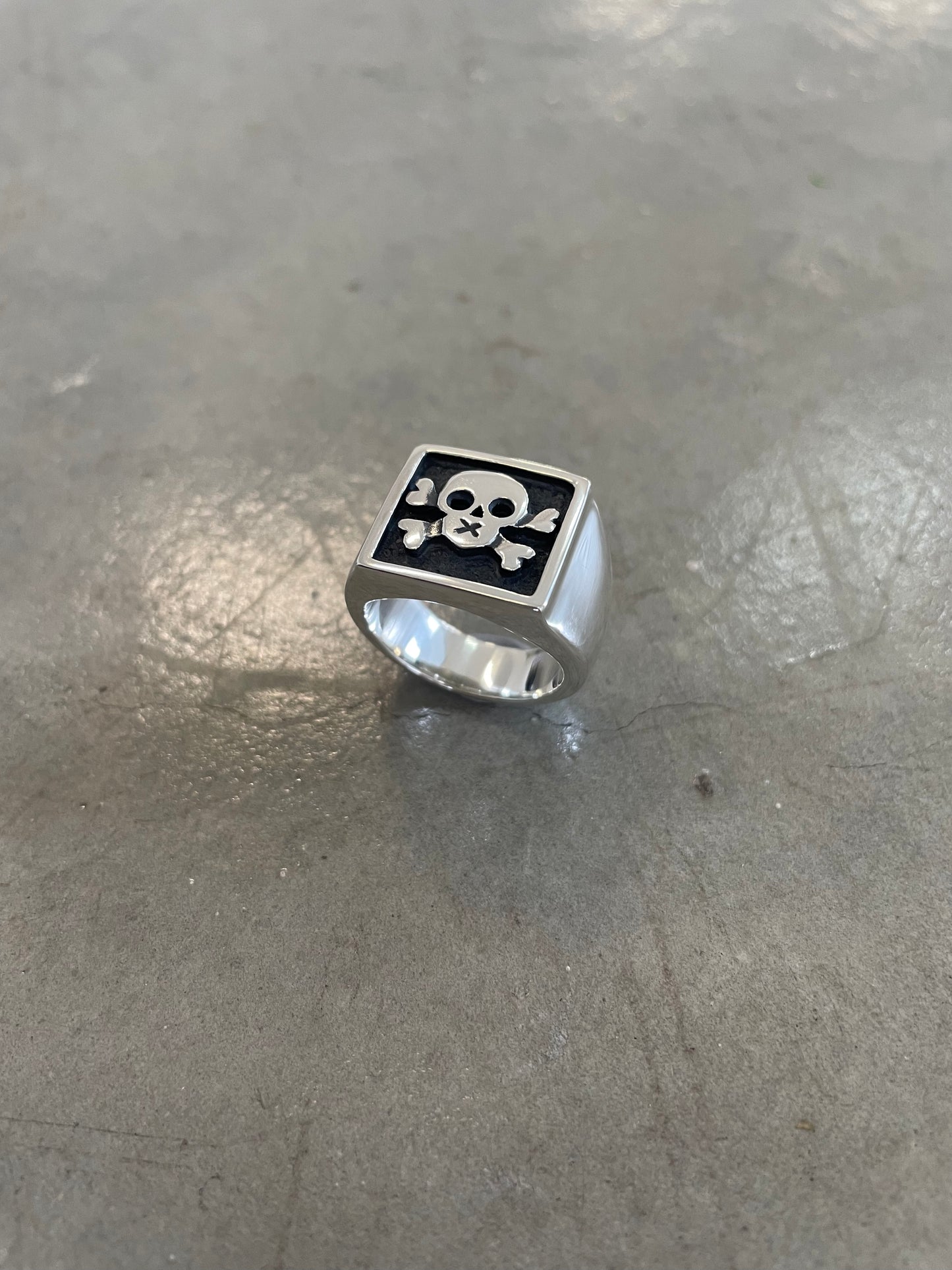 Skull & X-Bones Square Signet Ring