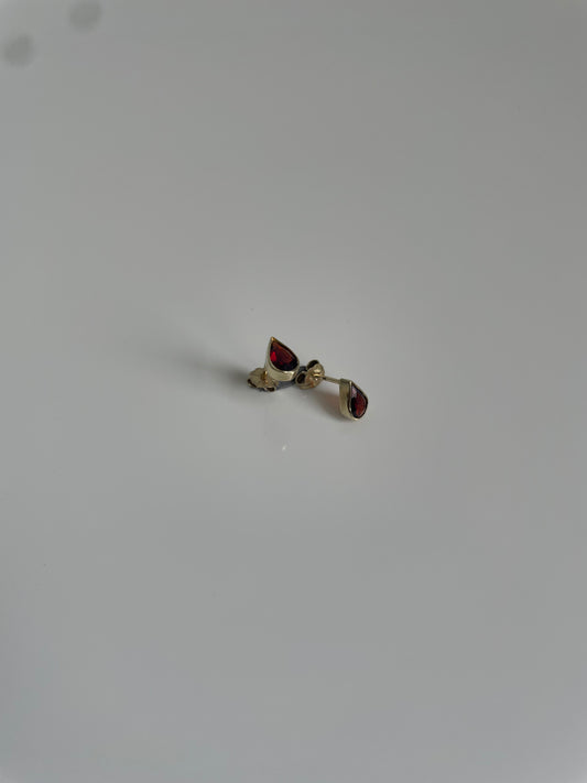 Gold Garnet Earring Studs